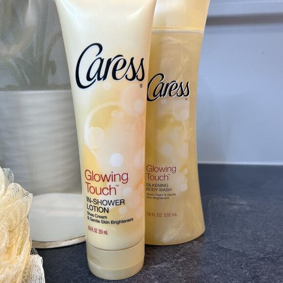 Caress GLOWING TOUCH Silkening Body Wash, In Shower Lotion, Beauty Bar & Puff - Picture 2 of 13